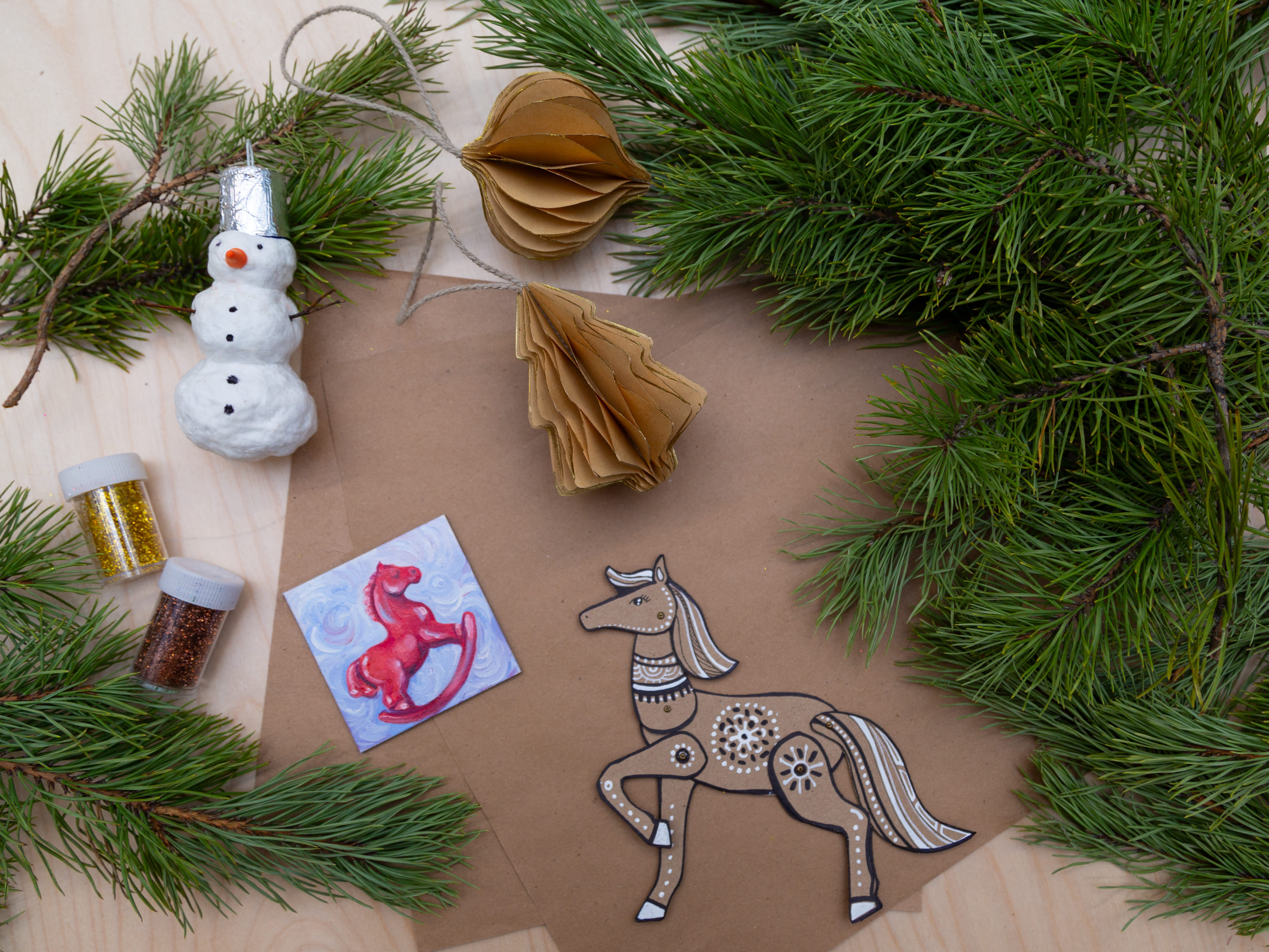 Мастер-классы по созданию новогодних сувениров (6+)